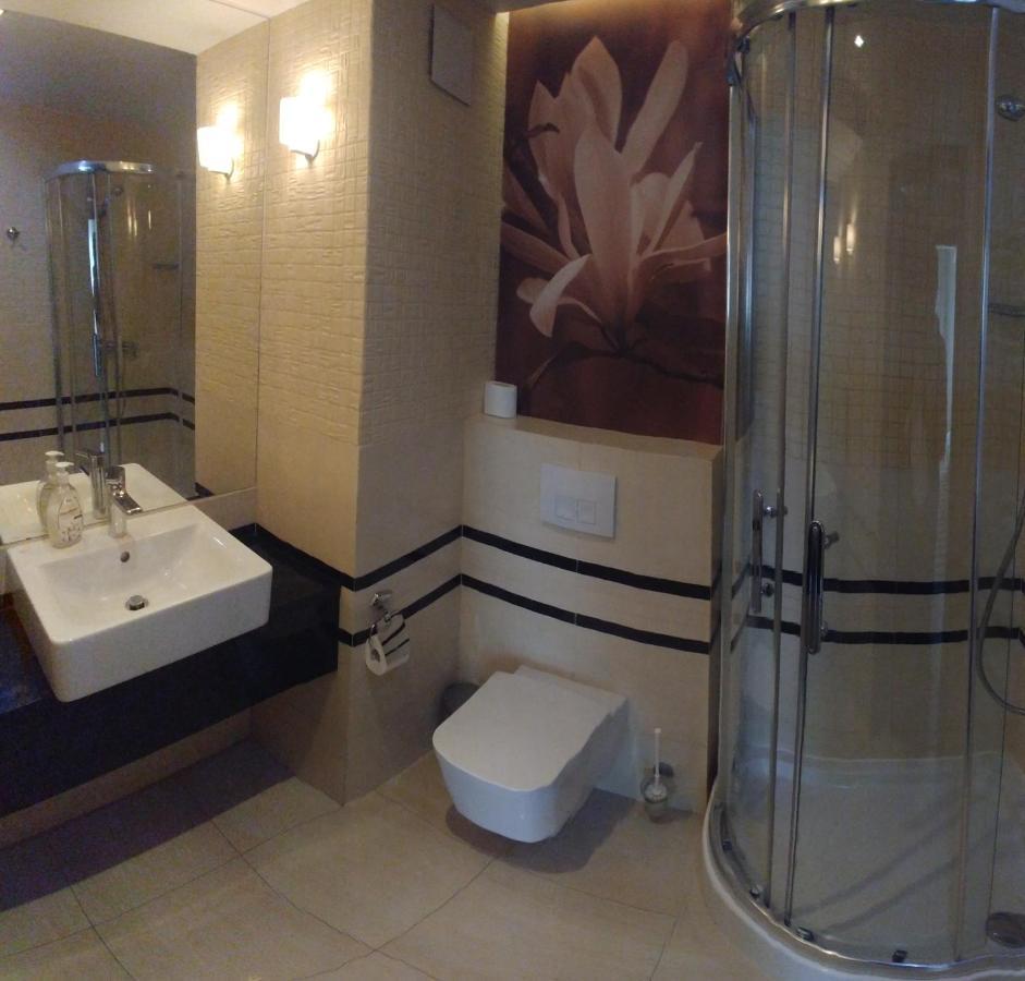 Apartament 241Lux W Diva 科沃布热格 外观 照片