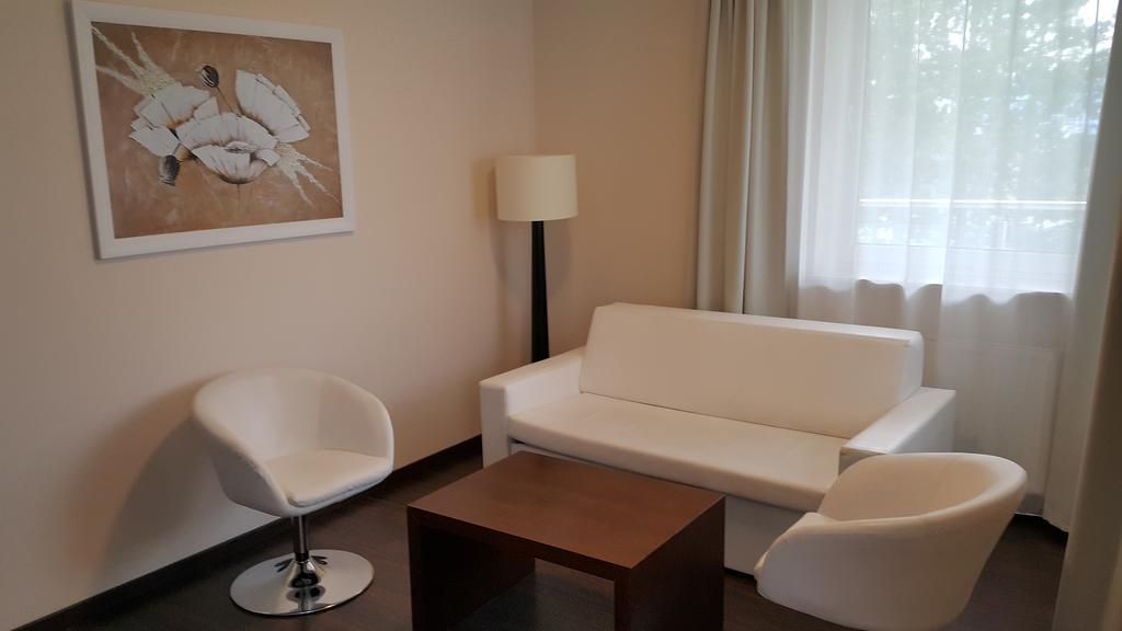 Apartament 241Lux W Diva 科沃布热格 客房 照片