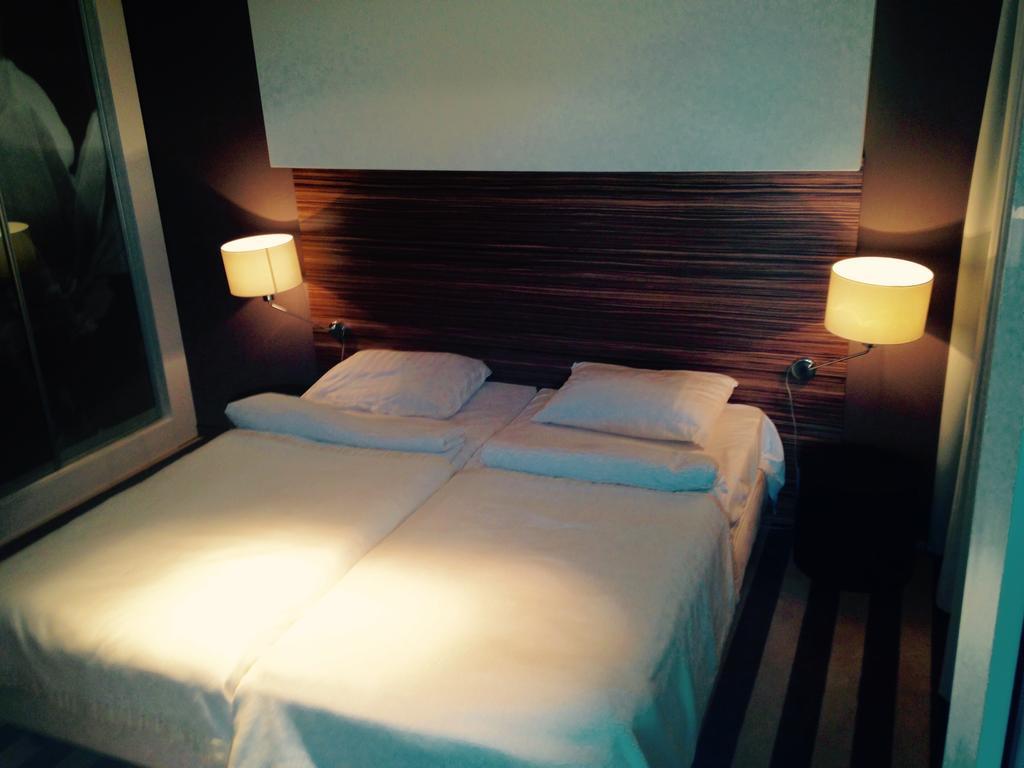 Apartament 241Lux W Diva 科沃布热格 客房 照片