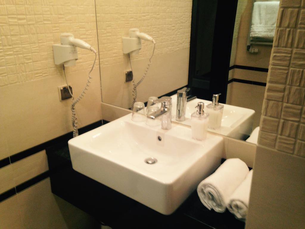 Apartament 241Lux W Diva 科沃布热格 客房 照片
